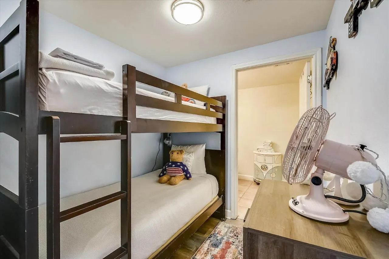 Shores Of Panama 2102 - 1 Bedroombunks Sleeps 4, Free Fun! New To Rentals! Condo Panama City Beach Lägenhet